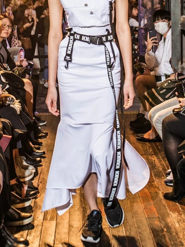 White Synthetic / Polyester Trumpet Skirt