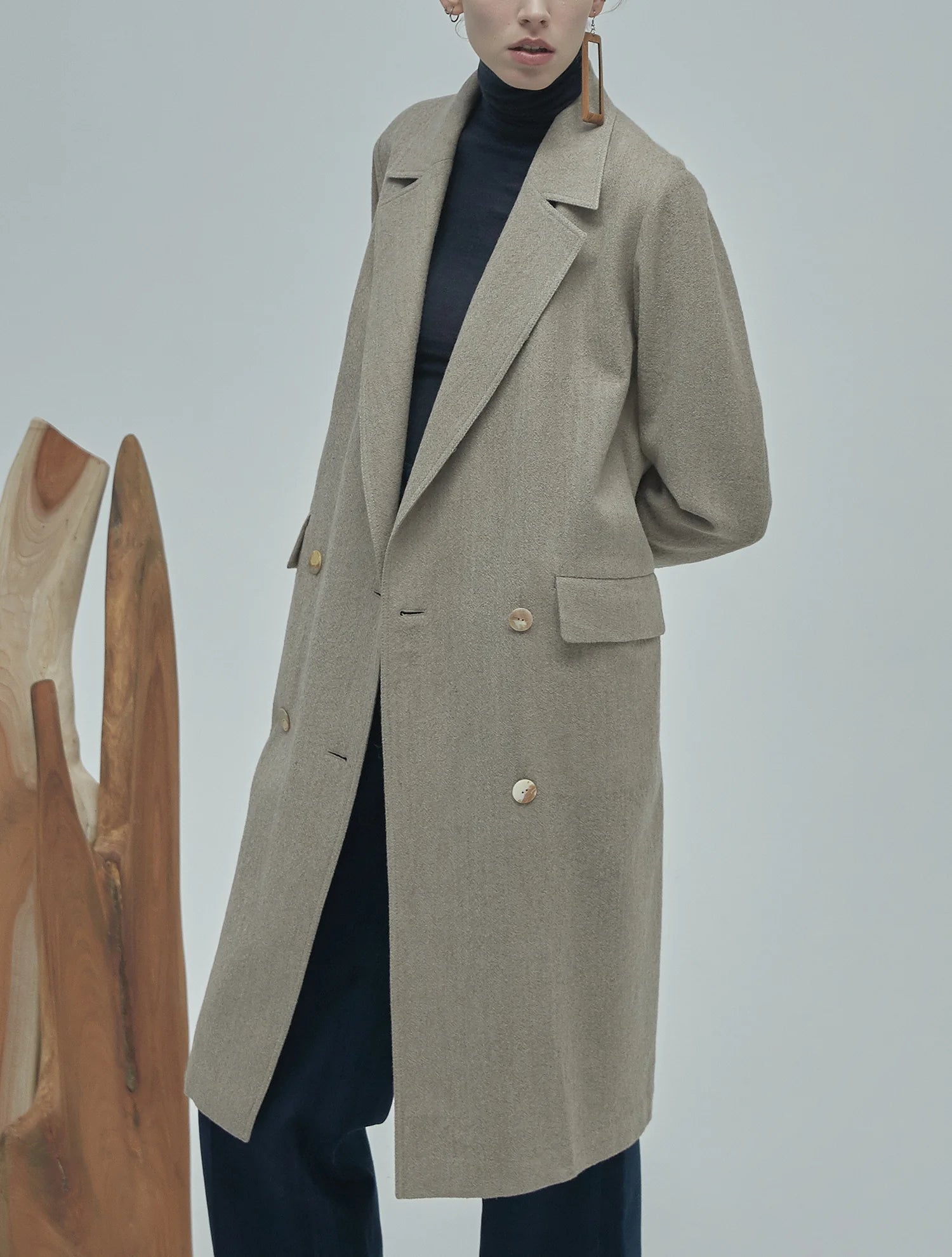 Grey Wool / Cashmere Oversized Double-Breasted Coat with Long Sleeves
